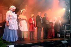 v.l. Ina Hader, Karin Pulitzer, Moritz Blohm, Achim Haag, Jürgen Nimptsch, Rolf Mautz, Frank Oppermann © Foto: Sabine Büttner