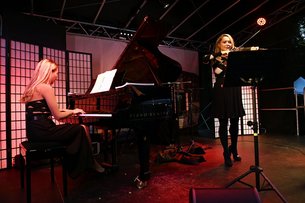 Sophie Moser (re.) und Katja Huhn © Foto: Sabine Büttner