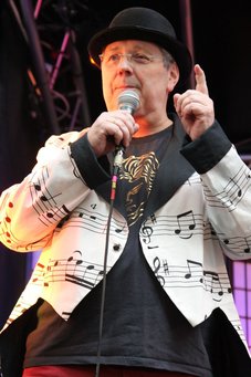 Dr. Stephan Eisel, musikalischer Beethoven Kabarettist  © Foto: KuKuG